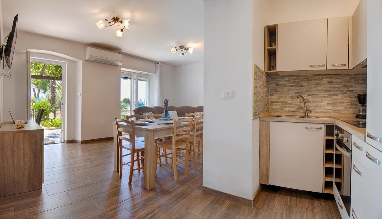 Villa Umag Seafront Экстерьер фото